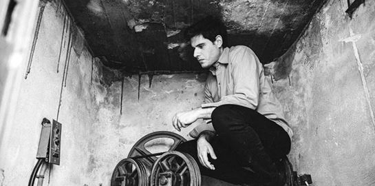 Η ενδιαφέρουσα θεωρία του Λόλεκ για τη μοναξιά