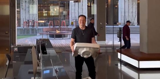 Οι πρώτες ριζικές αλλαγές στο Twitter δια χειρός Elon Musk