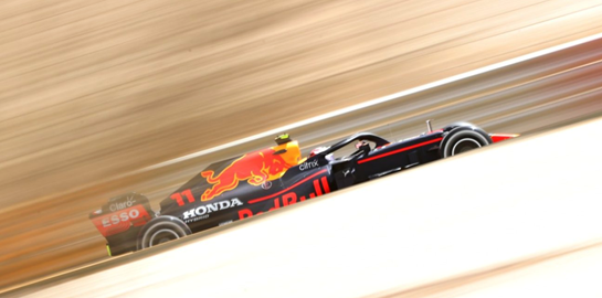 Αυλαία στην έρημο για τη νέα σεζόν της Formula 1