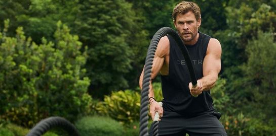 Οδηγίες για να γίνεις 'φέτες' από τους Jason Momoa, Tom Hardy και Chris Hemsworth