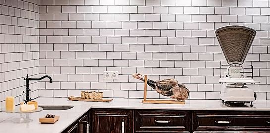 Τα εστιατόρια της Αθήνας με Bib Gourmand