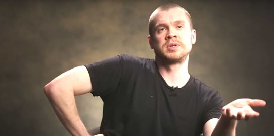 Ένας Βρετανός χρηματιστής προέβλεψε την κρίση της Ελλάδας και έβγαλε εκατομμύρια