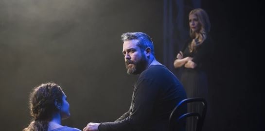 Οι θεατρικές παραστάσεις που ρίχνουν αυλαία μέχρι την Κυριακή των Βαΐων