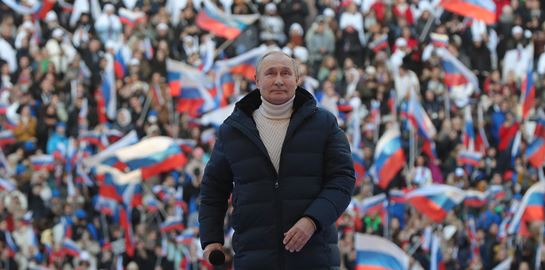 Τελικά, ποιος &quot;επιβάλλει κυρώσεις&quot; στη Ρωσία;