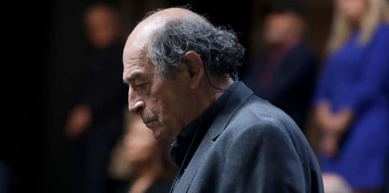 Πέθανε ο Μανούσος Μανουσάκης - Ποιες ήταν οι μεγάλες επιτυχίες του