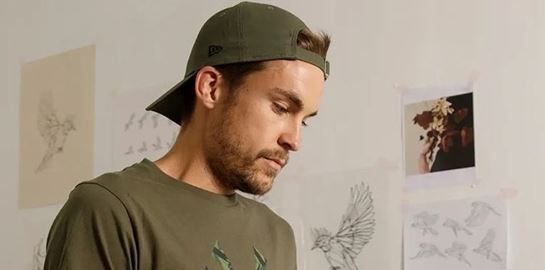 Τα αποδημητικά πουλιά του street artist Taquen