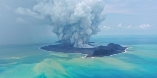 Η έκρηξη του ηφαιστείου στην Τόνγκα ήταν σαν εκατοντάδες Χιροσίμες