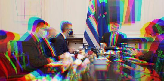 Γιατί η κυβέρνηση έκανε πίσω στα rapid tests για το ρεβεγιόν