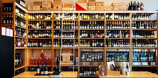 Assemblage, η υβριδική συνέχεια του Warehouse