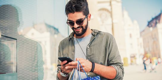 Καλοκαιρινές εκπτώσεις και 10 απαραίτητες επιλογές