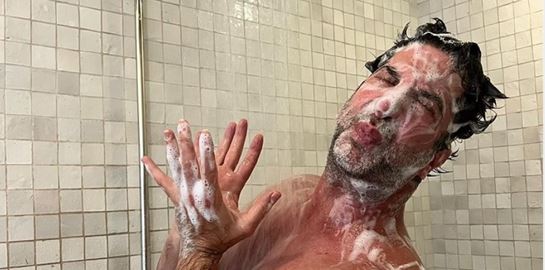 O David Schwimmer δε σταματά να τρολάρει τη Jennifer Aniston