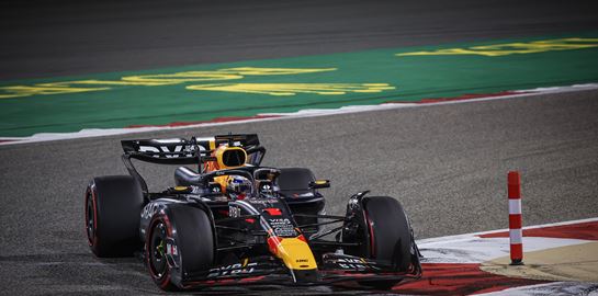Σα να μην πέρασε μια μέρα, ο Verstappen κέρδισε στο F1 Grand Prix του Μπαχρέιν