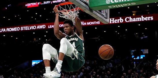 Γιατί ο Γιάννης Αντετοκούνμπο έμεινε στους Milwaukee Bucks