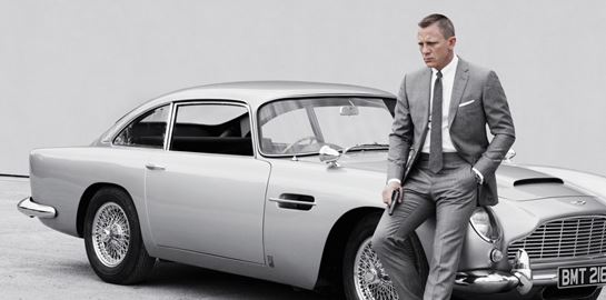 Το γκαράζ του Daniel Craig θυμίζει εκείνο του 007