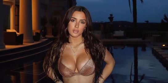 Όλοι μιλούν για τη Sumner Stroh και την απιστία του Adam Levine