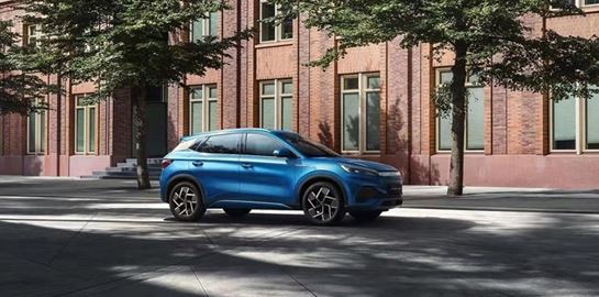 Η κινεζική BYD επιτίθεται "ηλεκτρικά" στην Ευρώπη
