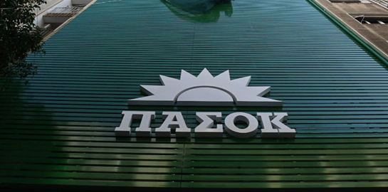 Σε θέση μάχης Νίκος Ανδρουλάκης και Χάρης Δούκας