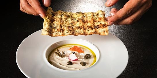 Tasty Awards 2024 x Esquire: Τα εστιατόρια που τιμούν την ελληνική κουζίνα