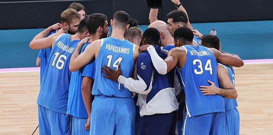 Τα δύο σενάρια που στέλνουν την Εθνική στους &#39;8&#39;