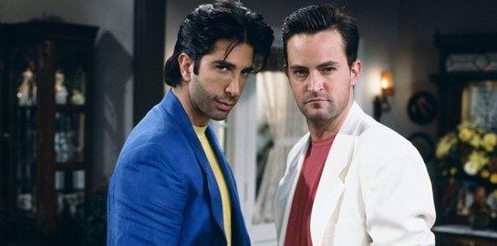 Πώς να ντυθείς όπως οι πρωταγωνιστές cult τηλεοπτικών σειρών