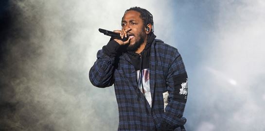 Drake και Kendrick Lamar μέρες τώρα &#39;σκοτώνονται&#39;. Αλλά γιατί;