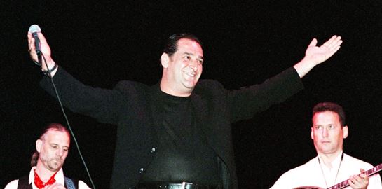 Έφυγε από τη ζωή ο Βασίλης Καρράς