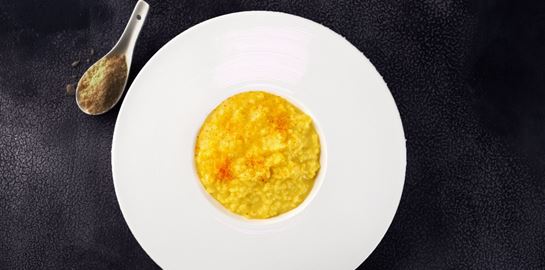 Πώς θα φτιάξεις το τέλειο ριζότο Μιλανέζε