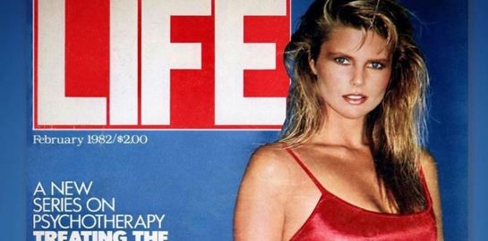 Η Christie Brinkley παραμένει supermodel στα 67 της