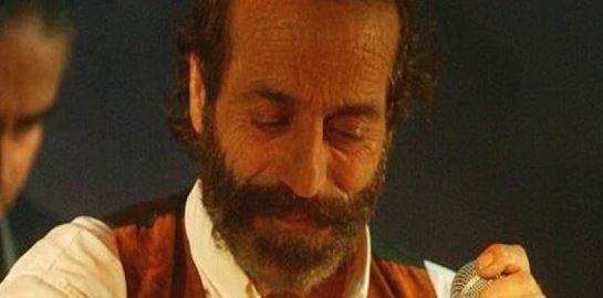 Σόλων Λέκκας: Τραγουδώντας, χορεύοντας και ζώντας με αυθεντικό τρόπο