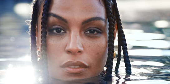 #Comebackstronger: Πώς μία γυναίκα βρίσκει τη δύναμη που κρύβει μέσα της