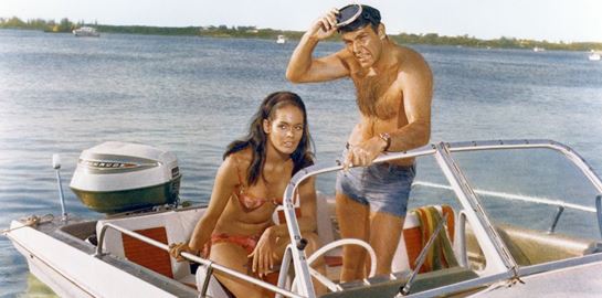 Στιλάτος με μαγιό