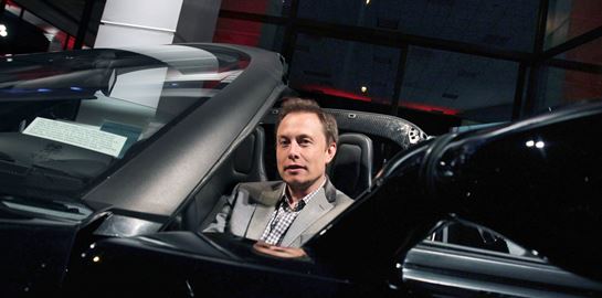 Τα οχήματα της Tesla χωρίς οδηγό προσεχώς στους δρόμους