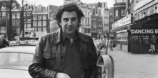 Ο Μίκης δεν έφυγε στις οχτώ, ταξίδι για την Κατερίνη