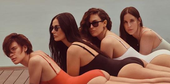 H Demi Moore περνά καλά στη Μύκονο και αυτό βγαίνει στο Instagram