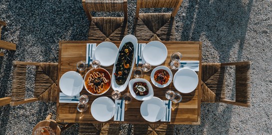 Luaz, μία παραθαλάσσια γευστική εμπειρία στην Πάρο