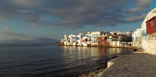 Λουκέτο σε δύο γνωστά εστιατόρια της Μυκόνου