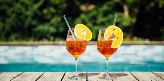Το Aperol Spritz, η ιστορία του και το απόλυτο pairing με την πίτσα