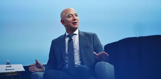 Τρία δισεκατομμύρια από τον Jeff Bezos για την ανθρώπινη αθανασία