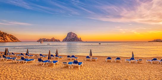 Το εναλλακτικό καλοκαίρι της Ίμπιζα