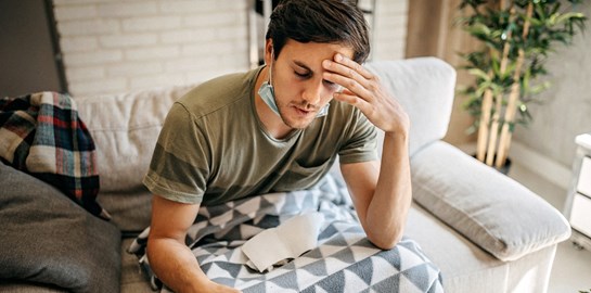 Κάποια ανησυχητικά στοιχεία για τη μετάλλαξη Όμικρον