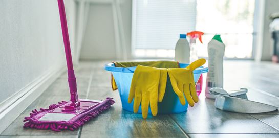 Σύντομος οδηγός για τον σωστό καθαρισμό του σπιτιού