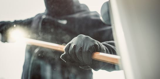 17χρονος κλέφτης στη Θεσσαλονίκη &#39;χτυπούσε&#39; τατουάζ τις ληστείες που έκανε