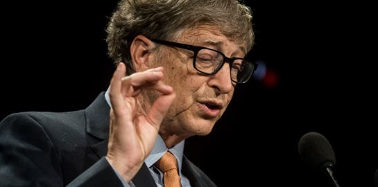 Ο Bill Gates εξηγεί πότε και πώς θα επανέλθουν οι πλούσιες χώρες από τον κορονοϊό