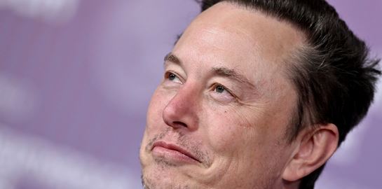 Ο Elon Musk κατηγορείται για ανάρμοστη σεξουαλική συμπεριφορά στη SpaceX