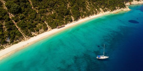 Οι μαγικές παραλίες της Ιθάκης