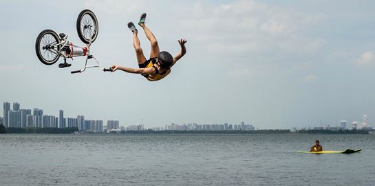 Μπορεί η κλιματική αλλαγή να αλλάξει την βαρύτητα της Γης;