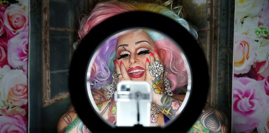 Τα νέα εφέ του Instagram