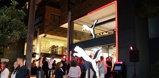 Puma x Coca Cola: H Puma γιόρτασε τη νέα της, exclusive συλλογή, με ένα super party από τα παλιά