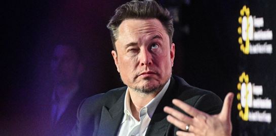 Το 'φθηνό ηλεκτροκίνητο αυτοκίνητο για τον λαό' έφαγε 'άκυρο' από την Tesla