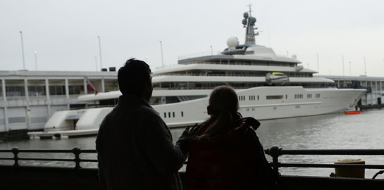 To 'εγχειρίδιο' των Ρώσων ολιγαρχών για να αποφεύγουν τις κυρώσεις